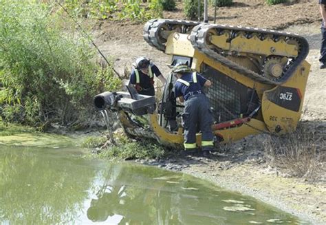 skid steer attack|skid steer accidents pictures.